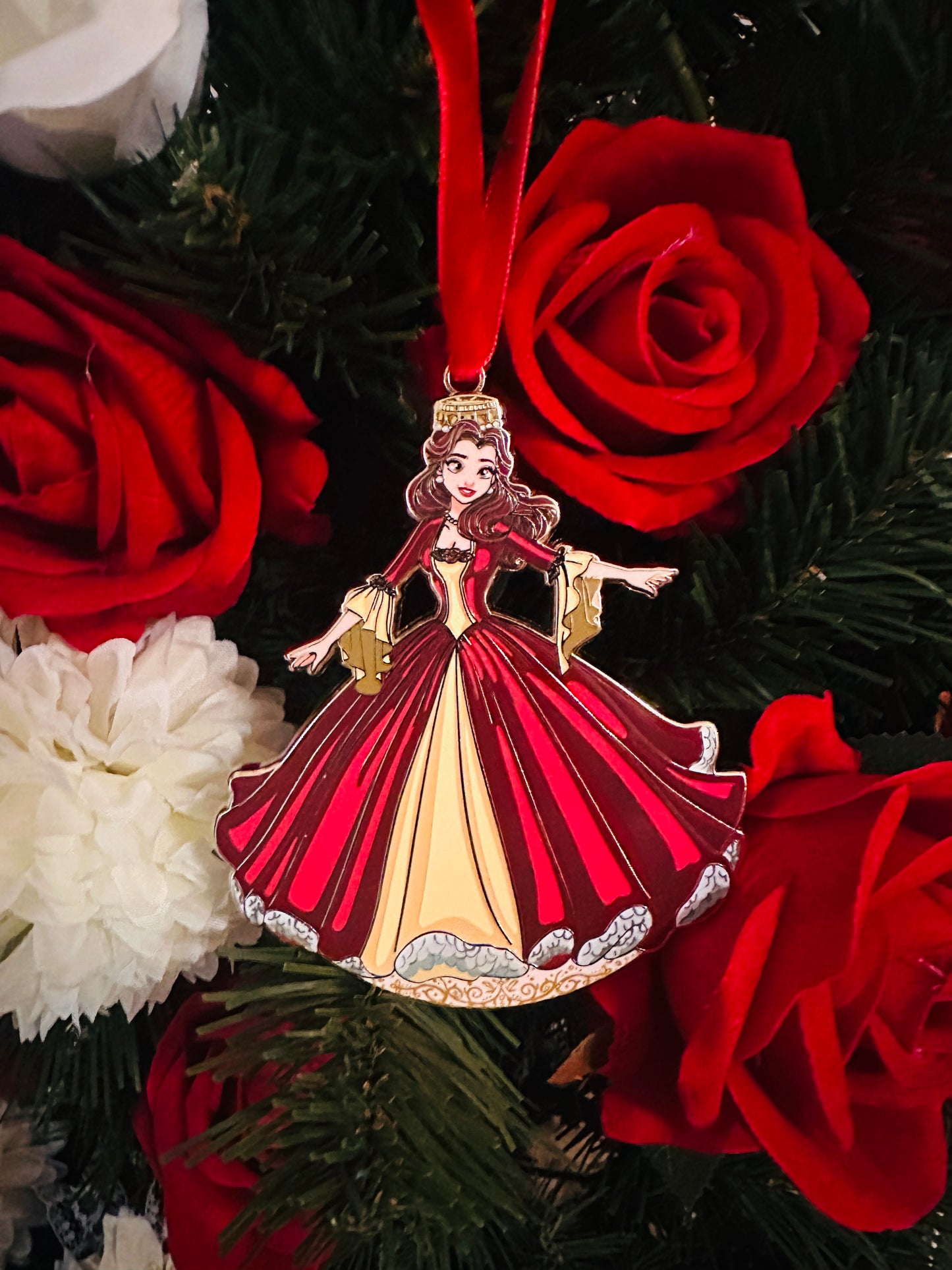 BELLE ORNAMENT PIN